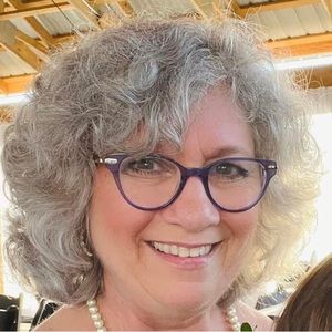 Meet your Posher, Tracy
